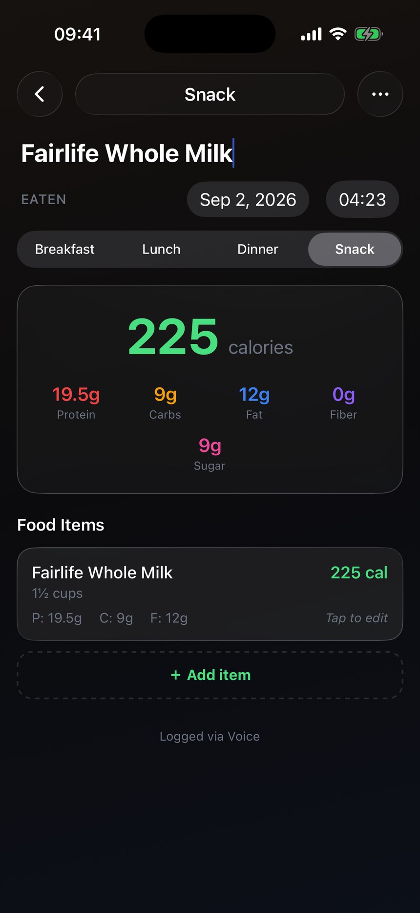 Meal detail before: a large calorie count over a two-row grid of five coloured gram figures